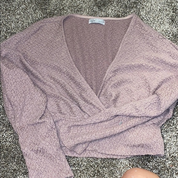 Urban Outfitters Sweaters - Urban Outfitters Sweater Top